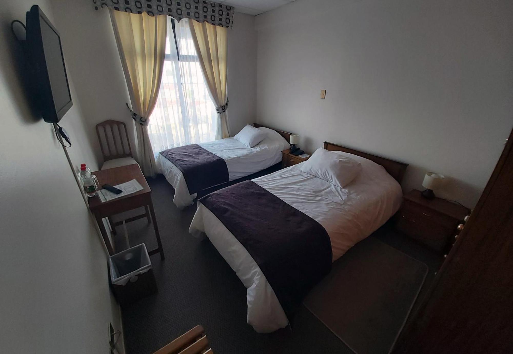 Hotel Esmeralda Castro Habitación foto